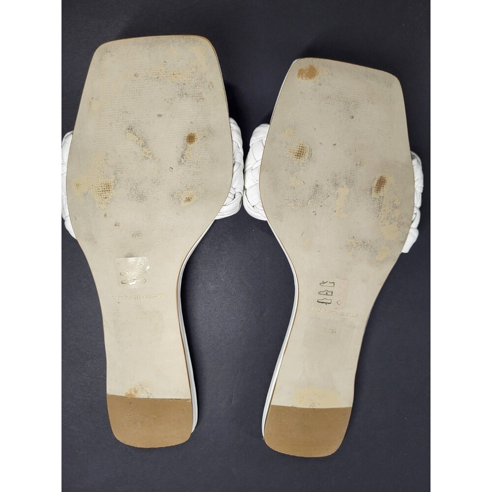 Saks Fifth Avenue White Woven Leather Mules/Sandals. Size 8 - Picture 9 of 13
